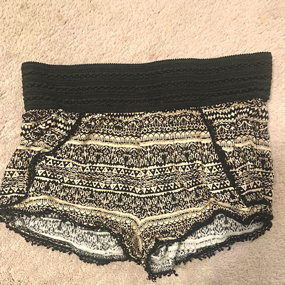 Tribal patterned short shorts for a casual day out or just chilling at home